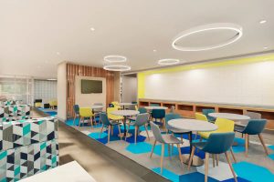 Microtel_Lac-Megantic-Lobby2 - Microtel Lac-Mégantic